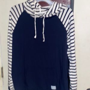 Orvis Womens Sweatshirt.